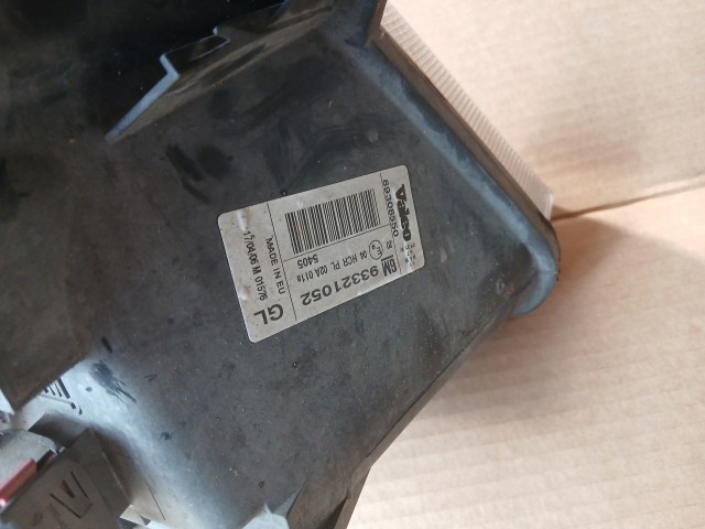 10014 Opel Meriva A 2003-2010 Lámpa , Fényszóró Használt Bal első 