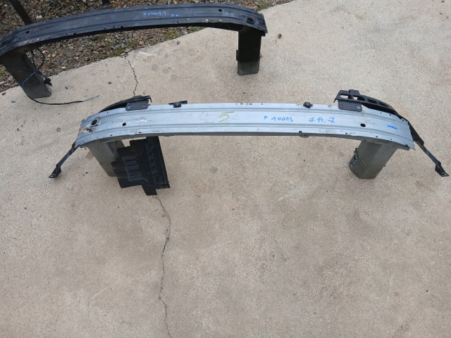 Opel Astra J 2009-2015 Lökhárító tartó Használt Első, felső