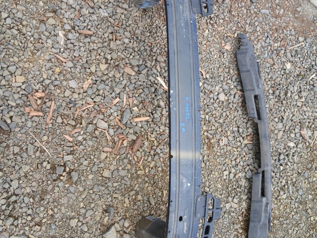 Opel Astra J 2009-2015 Lökhárító tartó Használt Első, felső