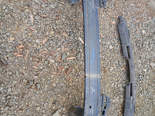 Opel Astra J 2009-2015 Lökhárító tartó Használt Első, felső