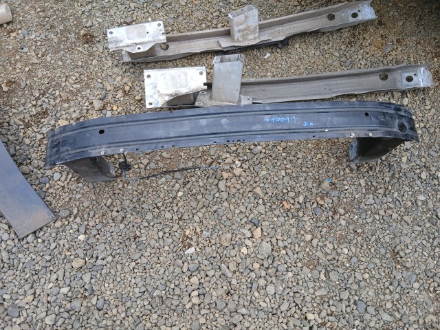 Opel Astra J 2009-2015 Lökhárító tartó Használt Első, felső