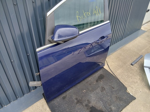 10002 Opel Astra J 2009-2015 Ajtó Használt Bal első Kék Z20z