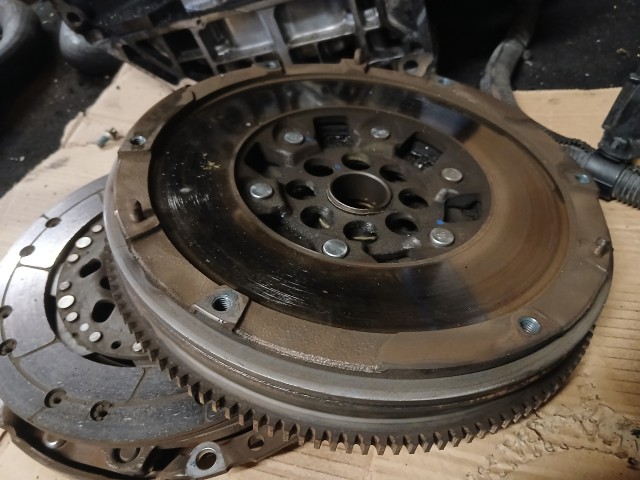 Opel H astra 2004-2023 Kuplung szett Használt