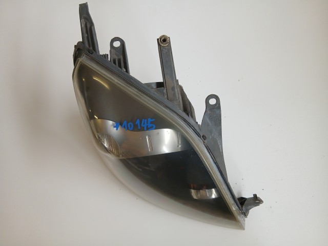 10145 Ford Fiesta 2006-2008 Lámpa , Fényszóró Használt sima Jobb első