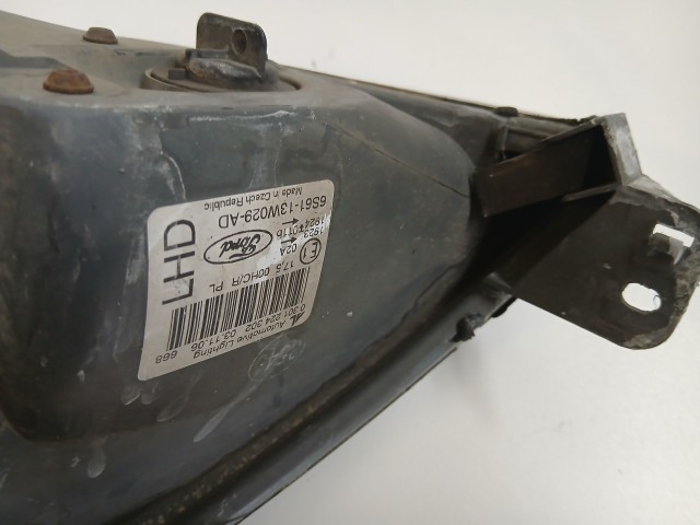 10145 Ford Fiesta 2006-2008 Lámpa , Fényszóró Használt sima Jobb első