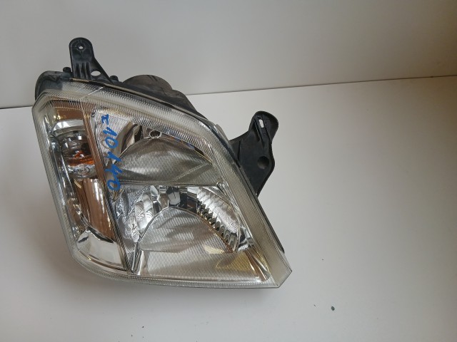 10140 Opel Meriva A 2003-2010 Lámpa , Fényszóró Használt Jobb első