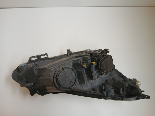 10138 Opel Corsa D 2006-2014 Lámpa , Fényszóró Használt Bal első 
