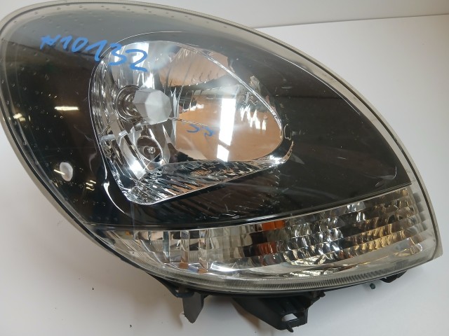 10132 Renault Kangoo 2008 Lámpa , Fényszóró Használt Jobb első