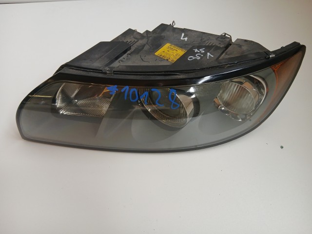 10128 Volvo V50 2006-2012 Lámpa , Fényszóró Használt sima Bal első 