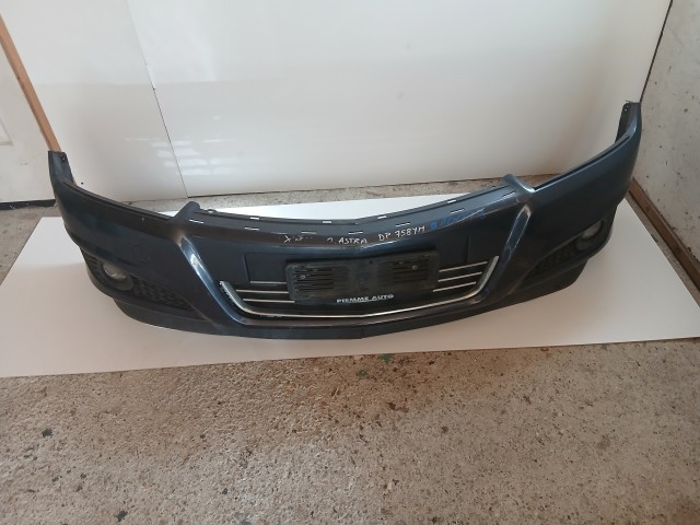 10119 Opel H astra 2006-2014 Lökhárító Használt első Metrokék Z168