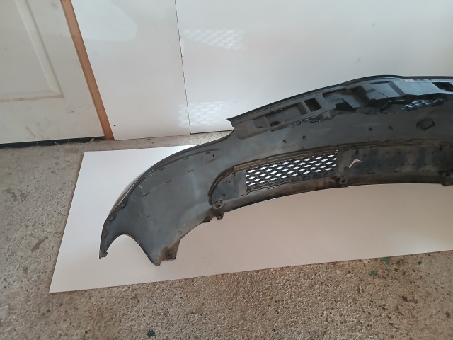 10116 Toyota Aygo 2005-2014 2005-2014 Lökhárító Használt első Fekete 