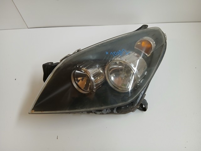 10112 Opel Astra H 2004-2010 2004-2010 Lámpa , Fényszóró Használt Bal első 