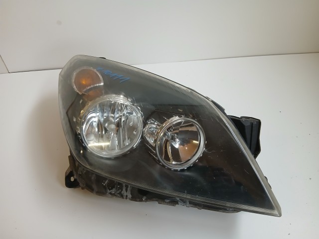 10111 Opel H astra 2004-2014 Lámpa , Fényszóró Használt Bal első 