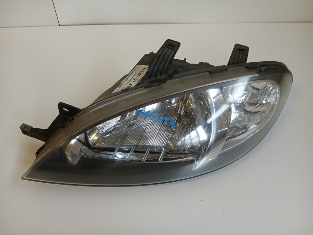 10194 Chevrolet Lacetti 2004-2008 Lámpa , Fényszóró Használt Bal első 