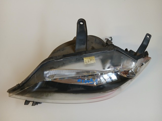 1091 Mazda 2es 2006-2012 Lámpa , Fényszóró Használt Bal első 
