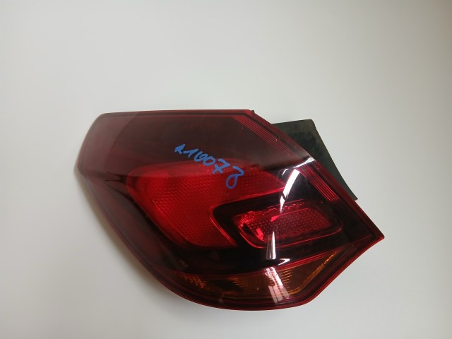 10078 Opel Astra J 2009-2015 Lámpa , Fényszóró Használt Bal hátsó