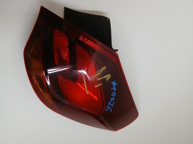10076 Opel Astra J 2009-2015 Lámpa , Fényszóró Használt  Jobb hátsó