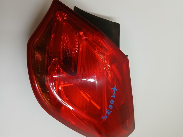 10075 Opel Astra J 2009-2015 Lámpa , Fényszóró Használt  Jobb hátsó