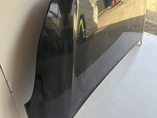 10162 Opel Corsa E 2014- 2014 Motorháztető Használt Fekete-Gittelt Y22c  