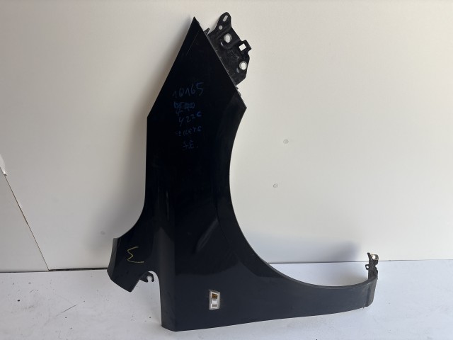 10165 Opel Corsa E 2014- 2014 Sárvédő Használt Jobb első Fekete Y22c