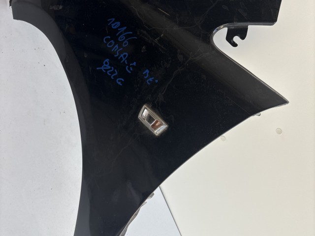10166 Opel Corsa E 2014- 2014 Sárvédő Használt Bal első Fekete Y22c