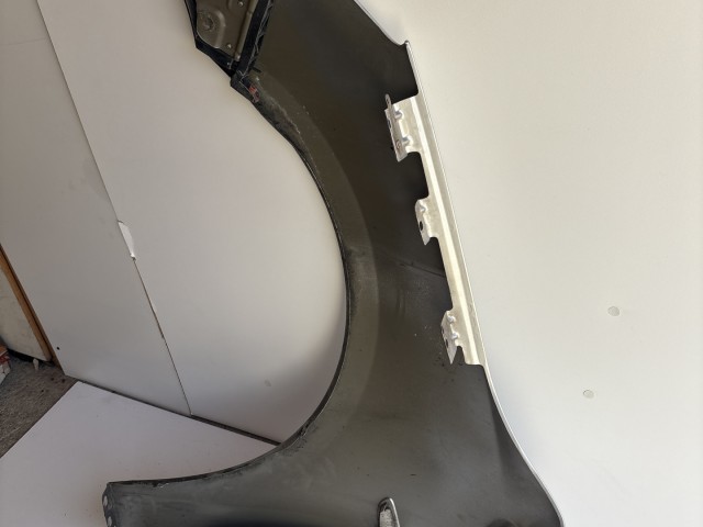 10172 Opel Astra J 2009-2015 Sárvédő Jobb első Szürke Z176