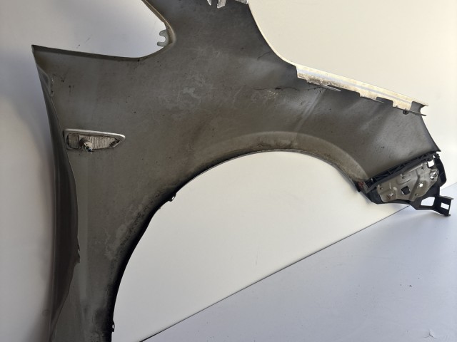 10173 Opel Astra J 2009-2015 Sárvédő Használt Bal első Szürke Z176