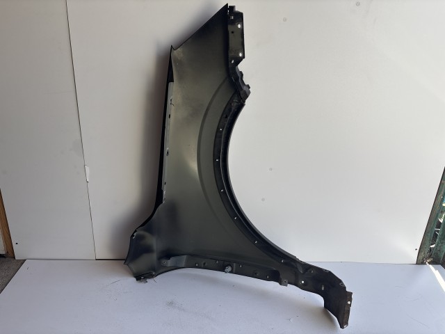 10176 Opel Antara 2010-2015 Sárvédő Használt Bal első Fekete Z22c