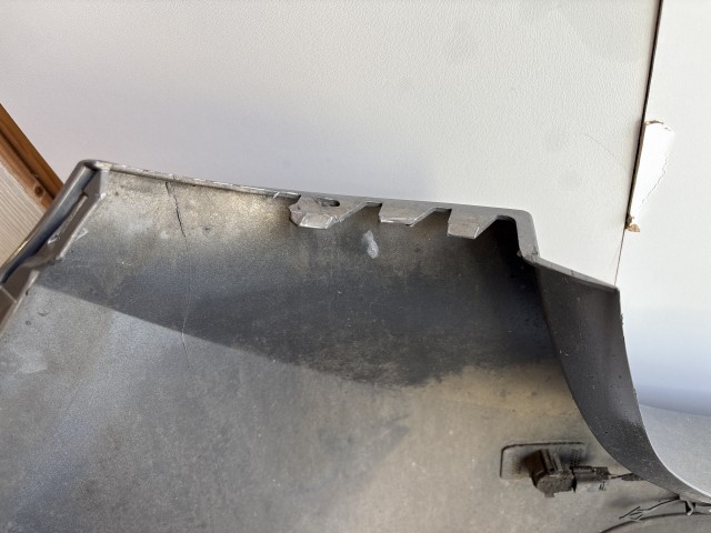 10181 Opel Meriva B 2010-2017 Lökhárító Használt hátsó Barna Z40w