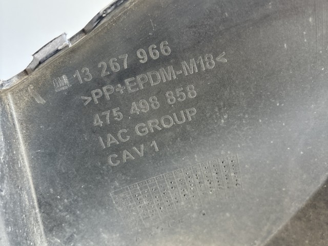 10184 Opel Meriva B 2010-2017 Lökhárító Használt hátsó Fekete Z22c