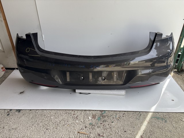 10187 Opel Astra K 2015 Lökhárító Használt hátsó Fekete Z190