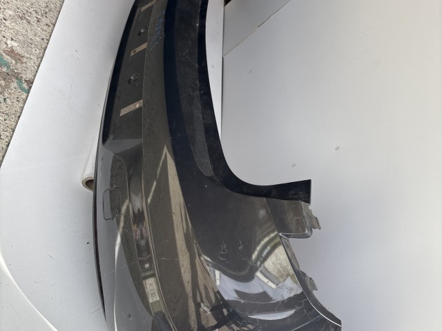 10187 Opel Astra K 2015 Lökhárító Használt hátsó Fekete Z190
