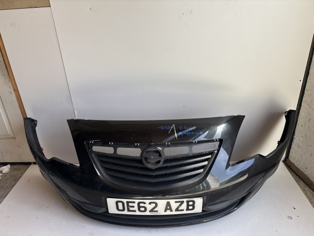 10200 Opel Meriva B 2010-2017 Lökhárító Használt első Fekete Z22c