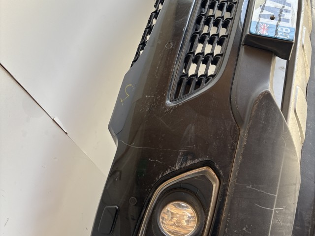 10205 Opel Antara 2010-2015 Lökhárító Használt első Fekete Z22c