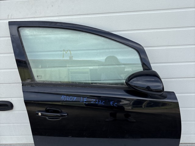 10207 Opel Corsa E 2014- 2014 Ajtó Használt Jobb első Fekete Z22c