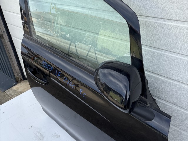 10207 Opel Corsa E 2014- 2014 Ajtó Használt Jobb első Fekete Z22c