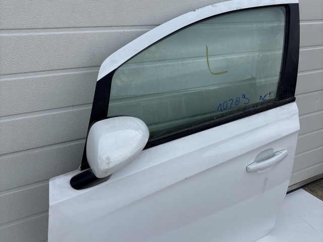 10209 Opel Corsa E 2014- 2014 Ajtó Használt Bal első Fehér 