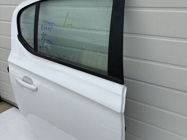 10215 Opel Corsa E 2014- 2014 Ajtó Használt Jobb hátsó Fehér 