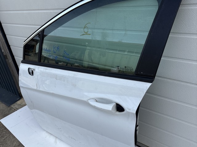 10226 Opel Astra K 2015 Ajtó Használt Bal első Fehér 