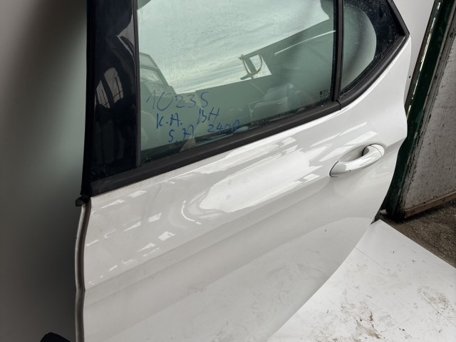 10235 Opel Astra K 2015 Ajtó Használt Bal hátsó Fehér Z40r