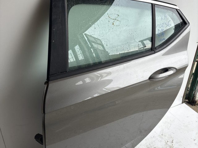 10236 Opel Astra K 2015 Ajtó Használt Bal hátsó Grafit Z40w