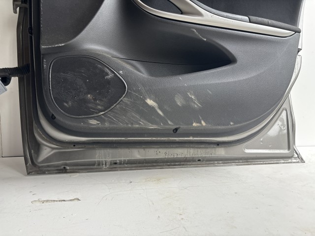 10239 Opel Astra K 2015 Ajtó Használt Jobb első Grafit Z40w