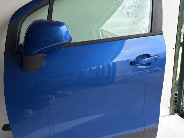 10242 Opel Mokka 2012 Ajtó Használt Bal első Kék sérült 