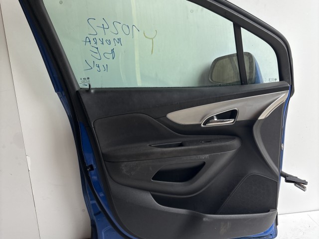 10242 Opel Mokka 2012 Ajtó Használt Bal első Kék sérült 