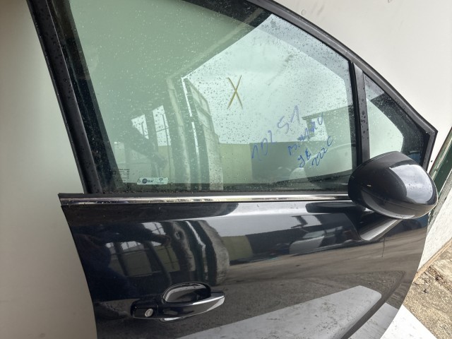 10251 Opel Meriva B 2010-2017 Ajtó Használt Jobb első Fekete Z22c
