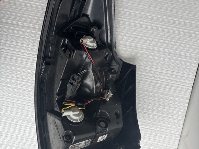10261 Opel Zafira C 2011 Lámpa , Fényszóró Használt  Jobb hátsó