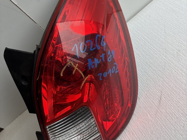 10264 Opel Antara 2006-2015 Lámpa , Fényszóró Használt  Jobb hátsó