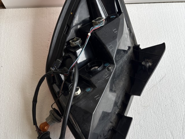 10264 Opel Antara 2006-2015 Lámpa , Fényszóró Használt  Jobb hátsó