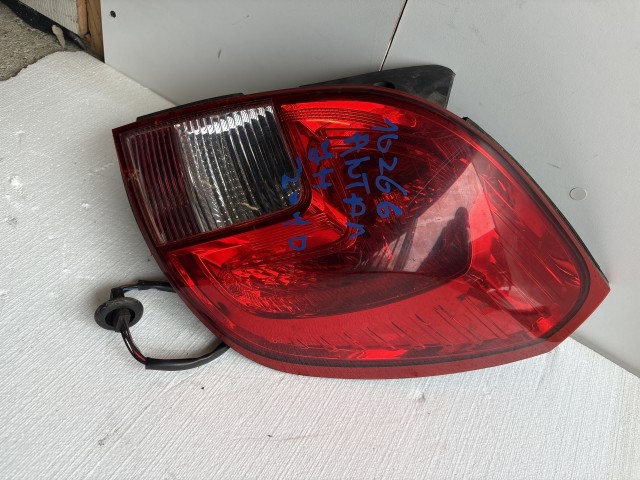10266 Opel Antara 2010-2015 Lámpa , Fényszóró Használt  Jobb hátsó