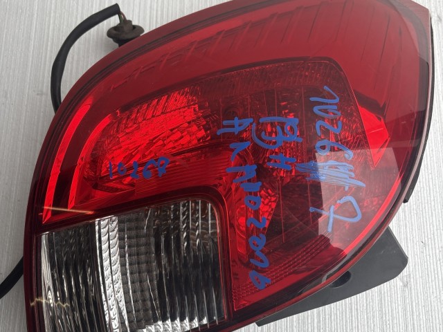 10267 Opel Antara 2010-2015 Lámpa , Fényszóró Használt Bal hátsó